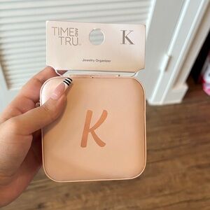 Time and Tru Blush Jewelry Case
